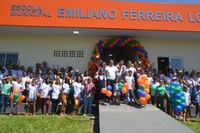Adrienne Cidade destaca inauguração de escola na região do Capanazinho