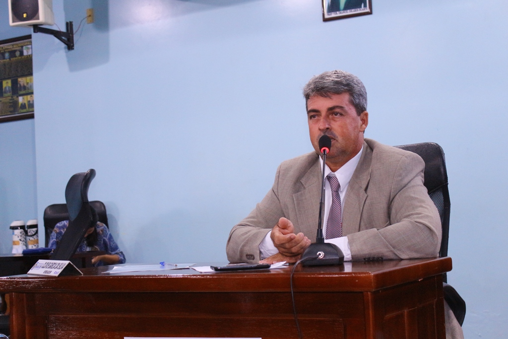 Clovis solicita compra de equipamento para consultório odontológico do distrito de Matupi