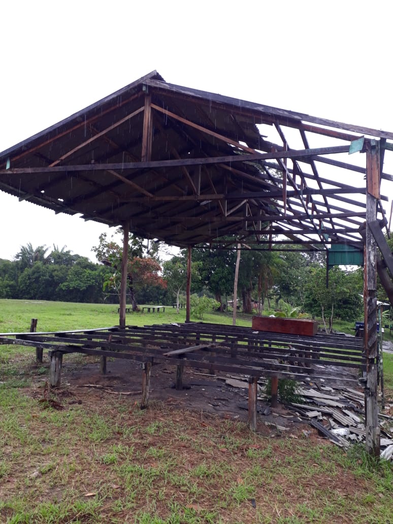 Helton Paes solicita reconstrução de Escola na comunidade de Curara 