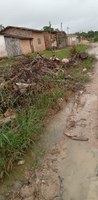 Hetyelson da Pesca solicita limpeza da Rua Barro Alto no bairro Manicorezinho