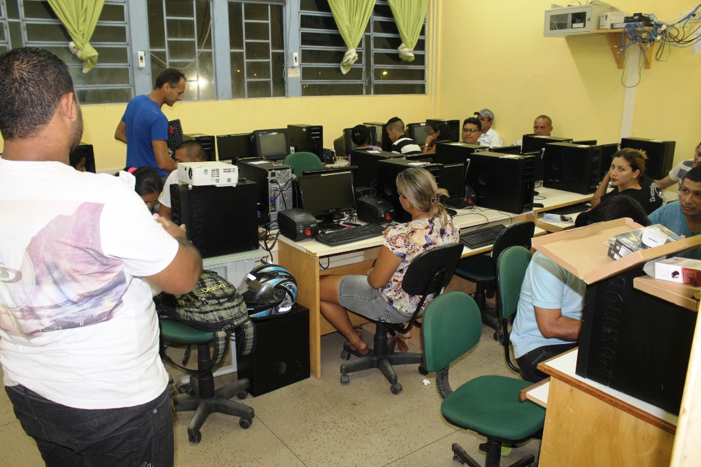 Inclusão: Câmara de Manicoré promove cursos em Parceria CETAM e Marinha do Brasil‏