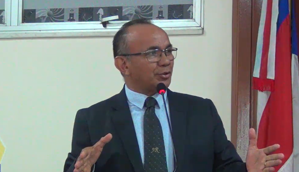 Joaquim solicita aquisição de lancha para saúde na Comunidade de Urumatuba