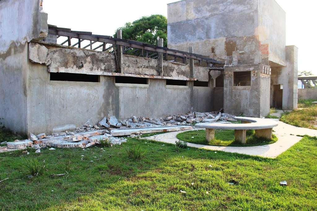 Laje da UBS do bairro de Santo Antonio desaba e obra pode ser demolida