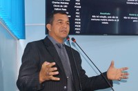 Luzinei Delgado lamenta situação de pacientes do hospital de Manicoré transferidos para Manaus