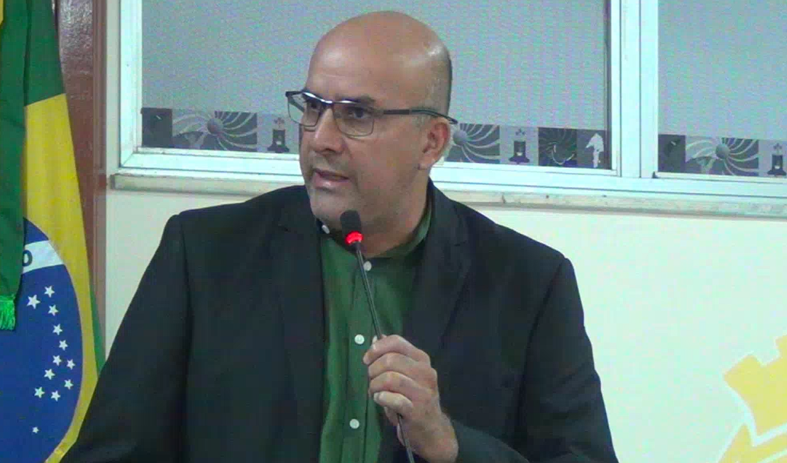 Michelzão solicita informações sobre distribuição de sementes de melancia