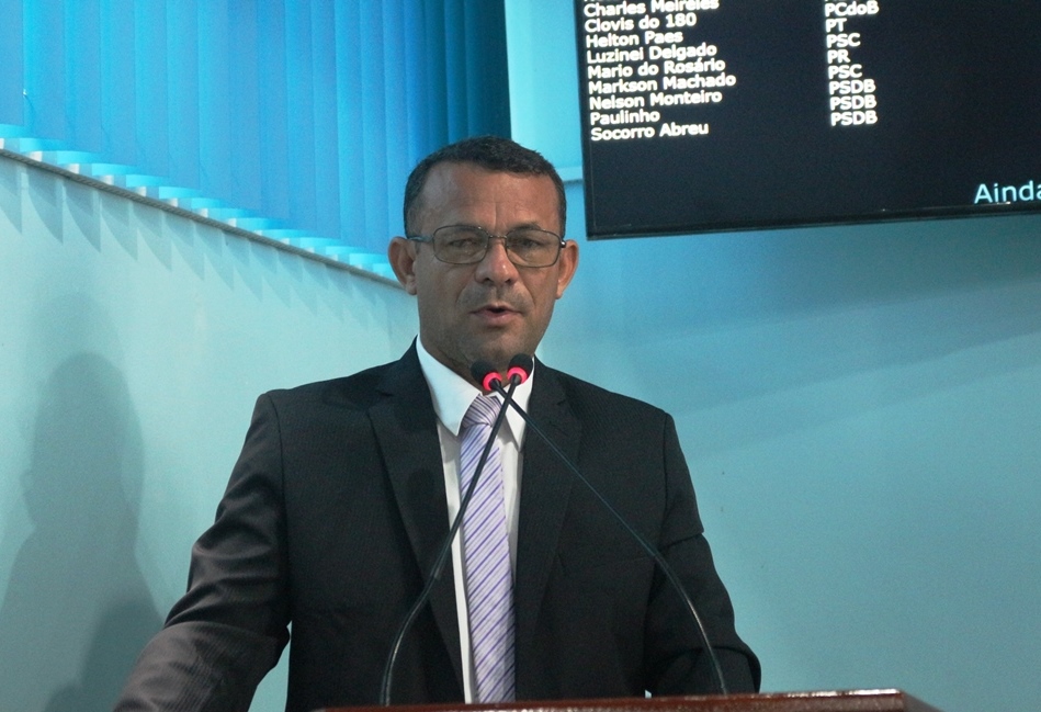 Nelson Monteiro indica construção de banheiro em escola e instalação de rede de energia a comunidades da zona rural de Manicoré