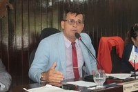 Presidente Newton Neto pede informações sobre planejamento de Infraestrutura no Município