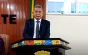 Toninho da Colônia apresenta propositura de Título de Cidadão Manicoreense aos senhores Rozenha e Dr. Fábio Toninho da Colônia apresenta propositura de Título de Cidadão Manicoreense aos senhores Rozenha e Dr. Fábio