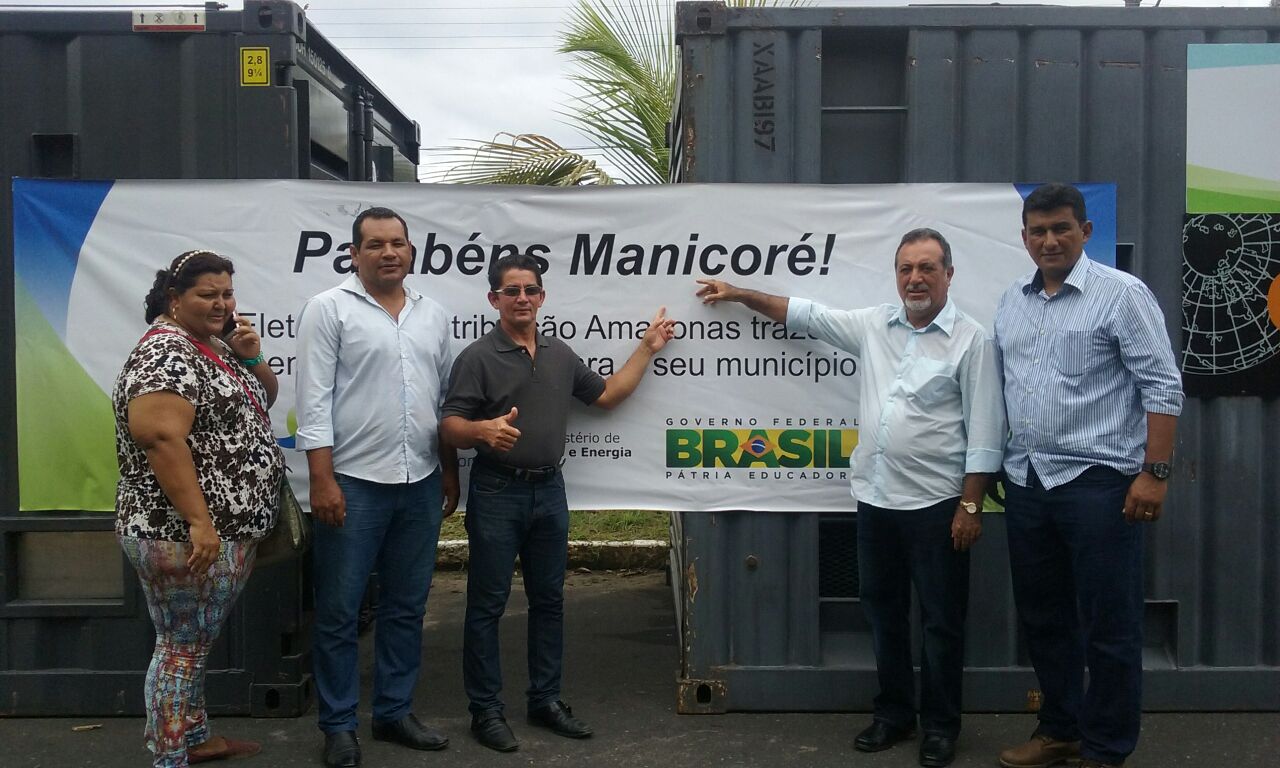 Vereadores acompanham entrega de Grupos Geradores para Manicoré, juntamente com Ministro Eduardo Braga