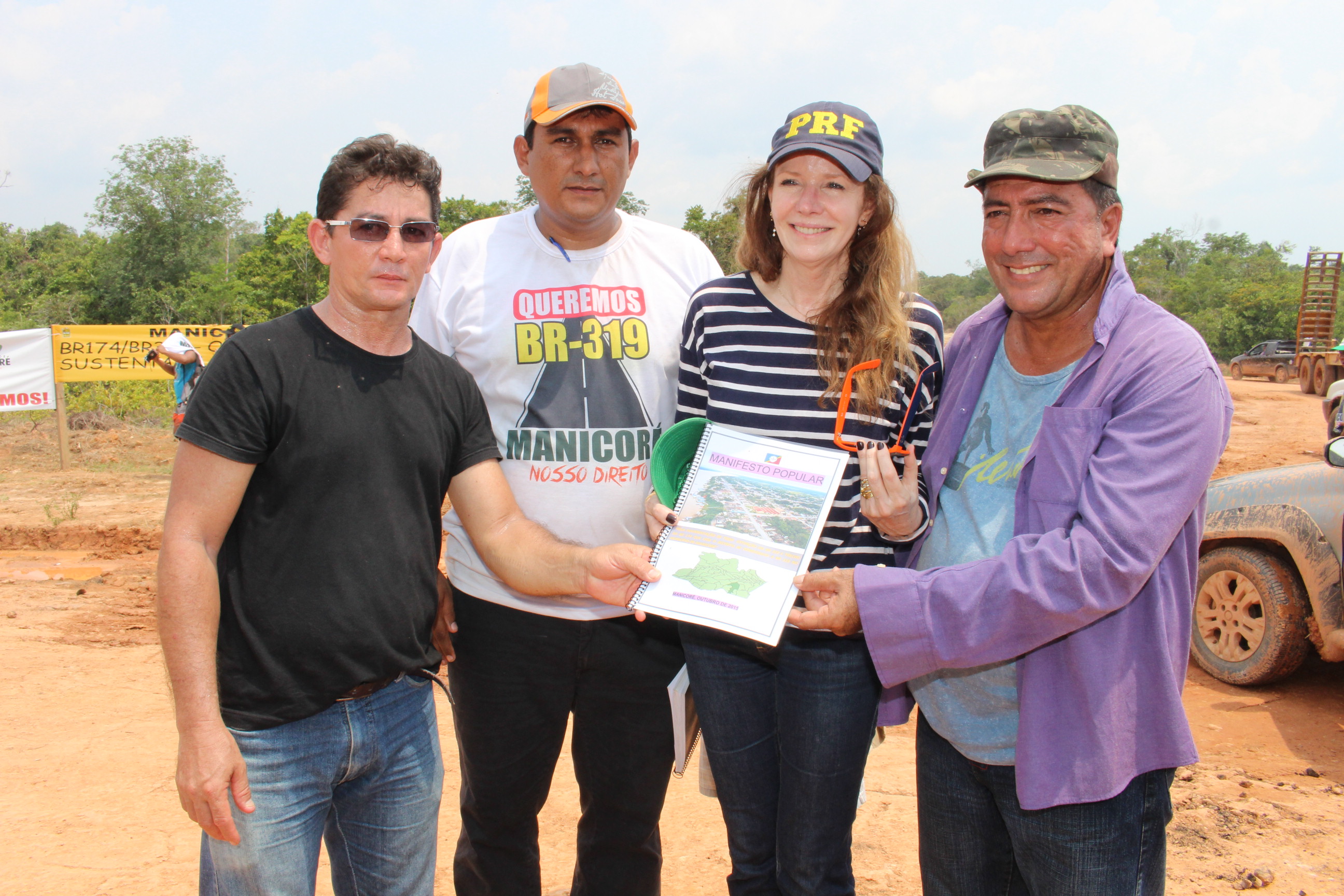 Vereadores de Manicoré participam de mobilização em favor da BR 319 e da reabertura da BR 174 que liga Manicoré ao Restante do País